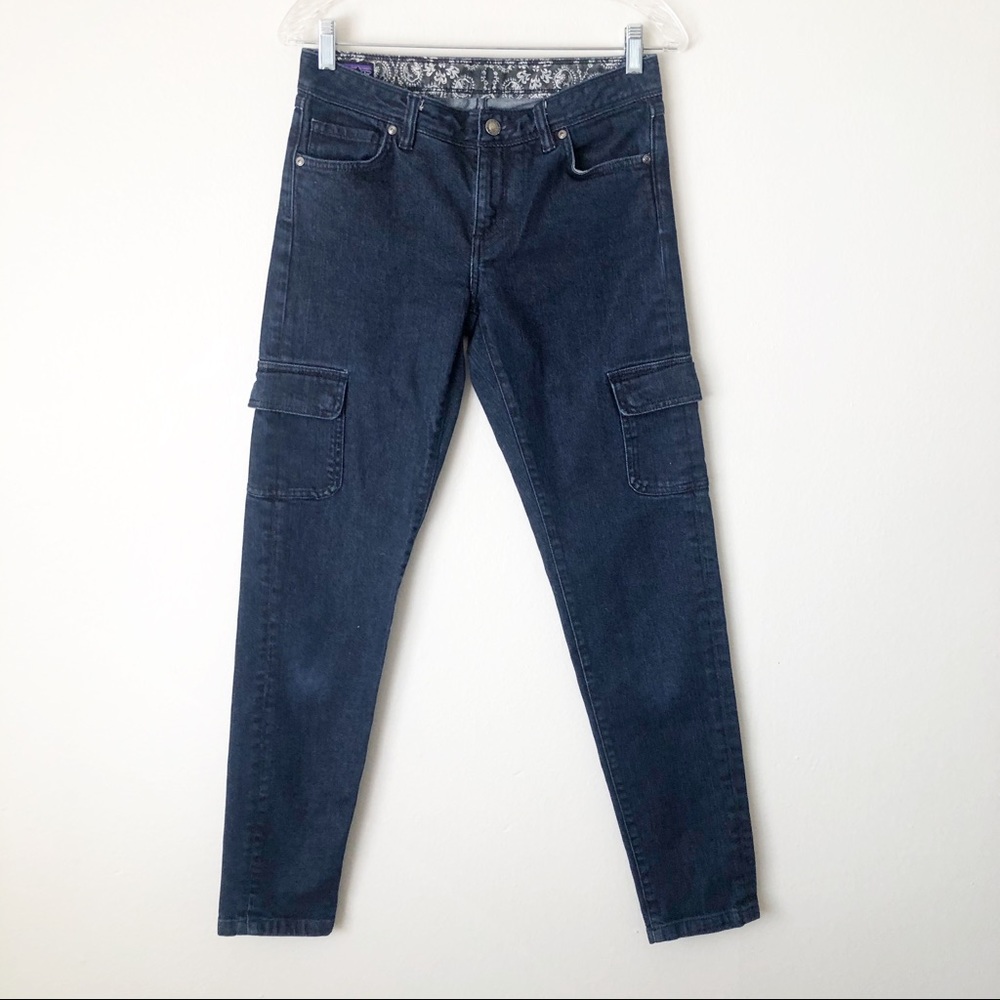 Patagonia Organic Cotton Womens Size 27 Dark Wash Denim Jeans Cargo Pockets